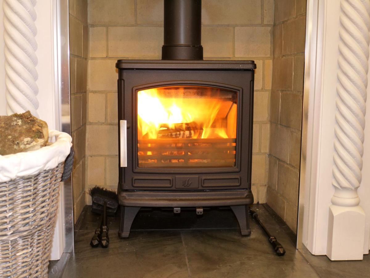 Cosy Stone Cottage, The Bungalow Perrotts Brook Cirencester Exteriér fotografie