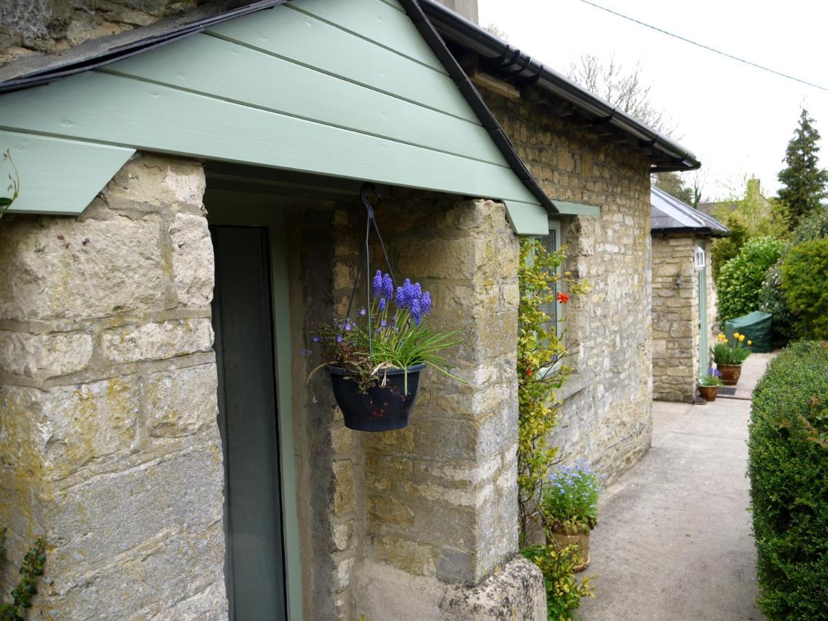 Cosy Stone Cottage, The Bungalow Perrotts Brook Cirencester Exteriér fotografie