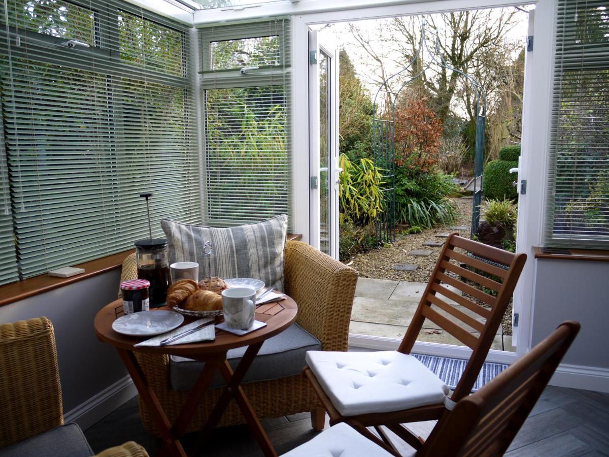 Cosy Stone Cottage, The Bungalow Perrotts Brook Cirencester Exteriér fotografie