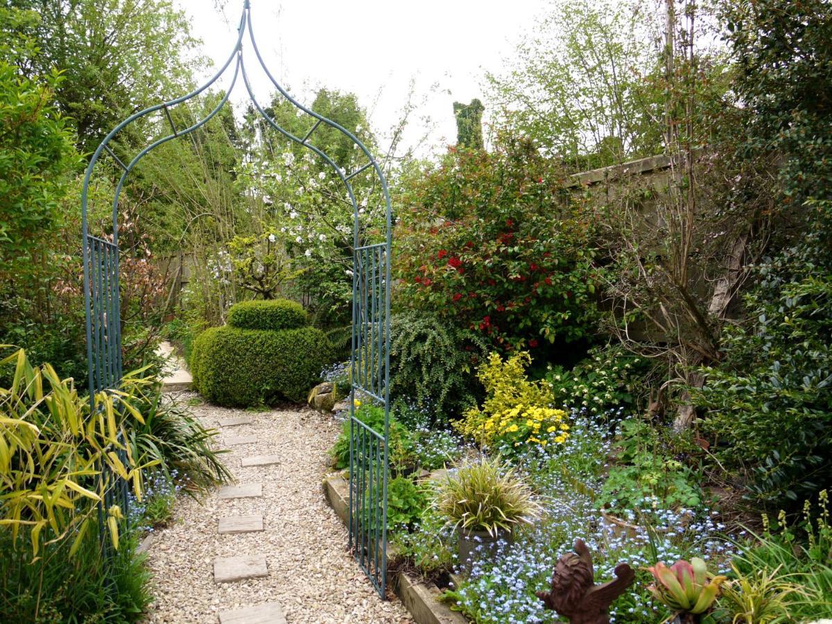 Cosy Stone Cottage, The Bungalow Perrotts Brook Cirencester Exteriér fotografie