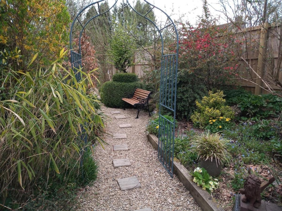Cosy Stone Cottage, The Bungalow Perrotts Brook Cirencester Exteriér fotografie